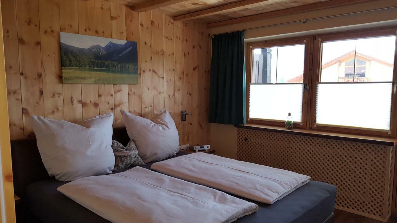 Ferienwohnung Zirbenduft 因泽尔 外观 照片